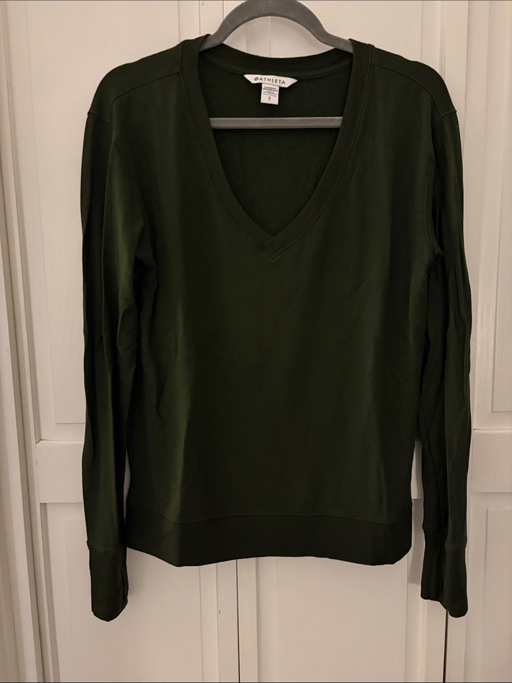 Athleta Olive Green V-Neck Long Sleeve Sweater